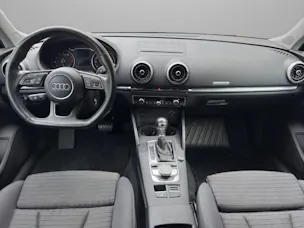 AUDI A3 Sportback 40 TFSI Sport Attraction quattro S-tronic