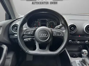 AUDI A3 Sportback 40 TFSI Sport Attraction quattro S-tronic