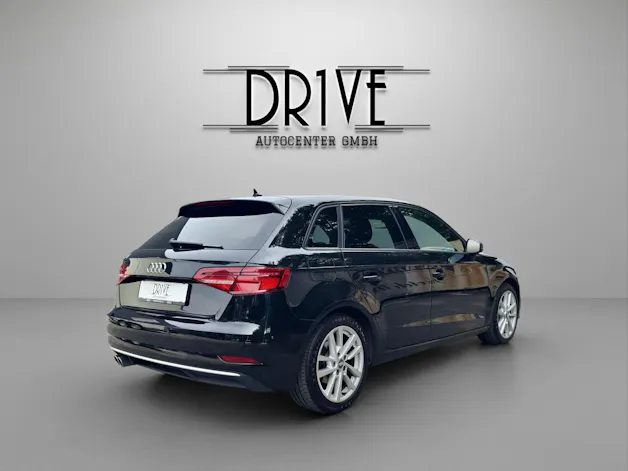 AUDI A3 Sportback 40 TFSI Sport Attraction quattro S-tronic