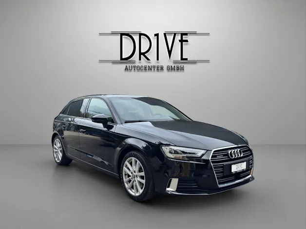 AUDI A3 Sportback 40 TFSI Sport Attraction quattro S-tronic