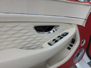BENTLEY Continental GT Speed V8 PHEV 782 PS/ 1.9% Leasing möglich.