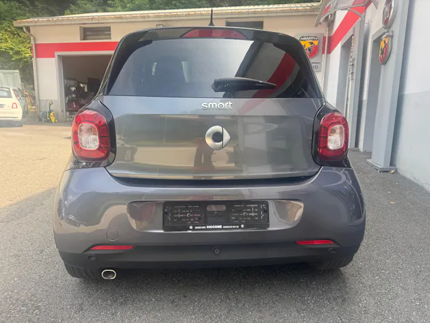 SMART forfour passion twinmatic