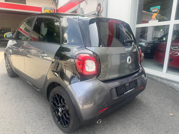 SMART forfour passion twinmatic