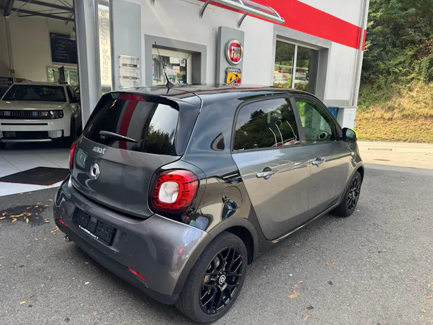 SMART forfour passion twinmatic