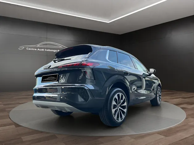 AUDI Q3 SUV e-hybrid 200 kW S tronig