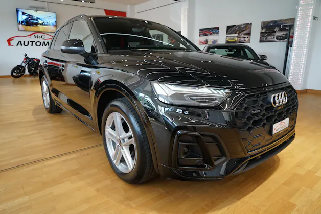 AUDI Q5 45 TFSI S-line quattro S-tronic
