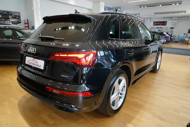 AUDI Q5 45 TFSI S-line quattro S-tronic