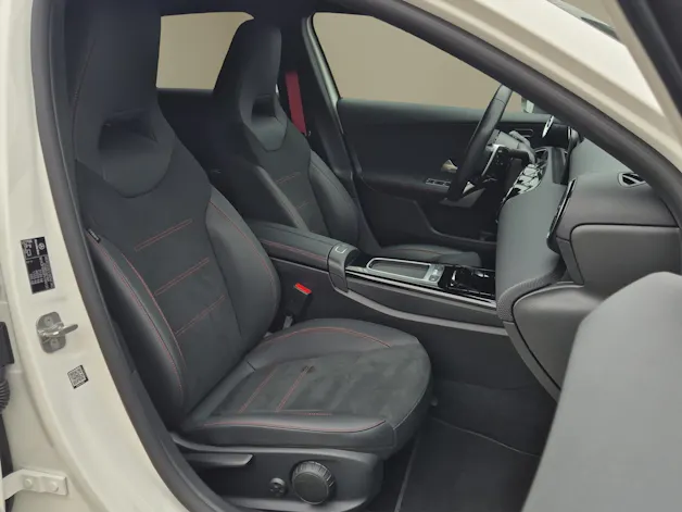 MERCEDES-BENZ A AMG 35 4Matic 8G-DCT