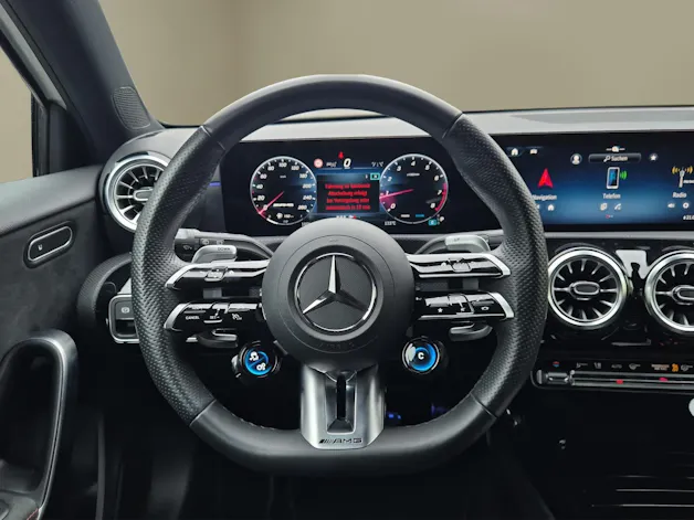 MERCEDES-BENZ A AMG 35 4Matic 8G-DCT