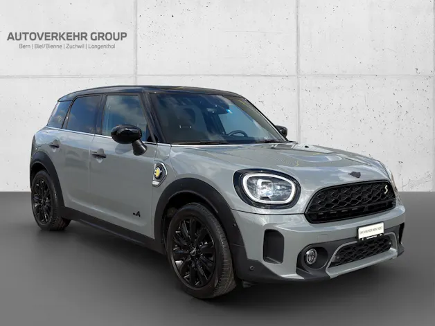MINI Countryman CooperSE Trafa
