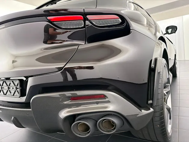 FERRARI Purosangue 6.5 V12