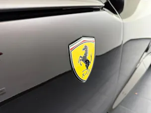 FERRARI Purosangue 6.5 V12