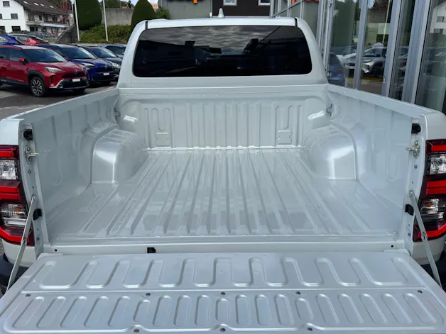 Toyota Hilux 2.8d Invincible Double Cab 4x4