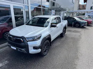 Toyota Hilux 2.8d Invincible Double Cab 4x4