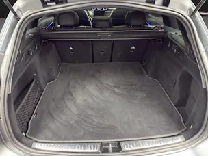 MERCEDES-BENZ C 220 d T 4M Swiss Star