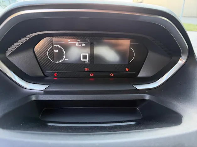 PEUGEOT Partner 1.2 Pure Tech 110 Standard 650kg, * Aktionsmodell * 10 Zoll Touchscreen mit CarPlay Kabellos * Kamera * Durchladeluke *