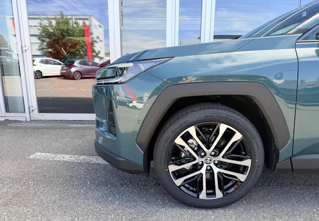 Toyota RAV-4 2.5 HSD Premium e-CVT AWD
