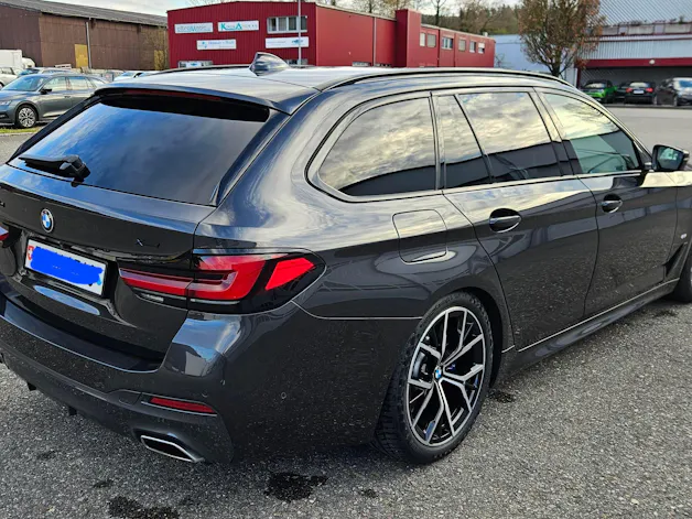 BMW 530d xDrive 48V Touring M Sport Steptronic