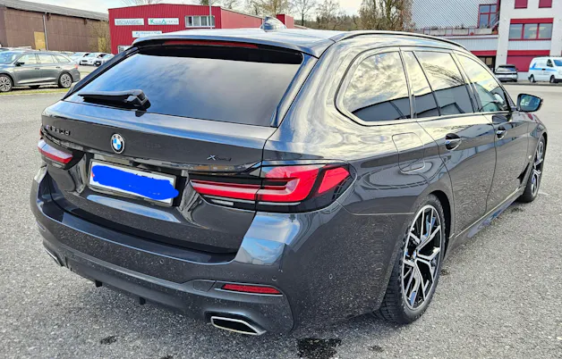 BMW 530d xDrive 48V Touring M Sport Steptronic