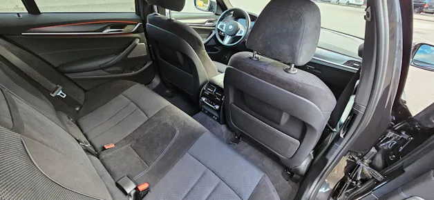 BMW 530d xDrive 48V Touring M Sport Steptronic