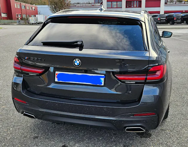 BMW 530d xDrive 48V Touring M Sport Steptronic
