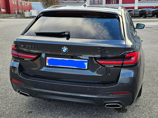 BMW 530d xDrive 48V Touring M Sport Steptronic