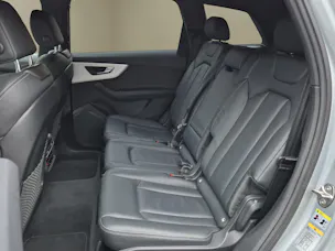 AUDI Q7 50 TDI quattro S Line tiptronic