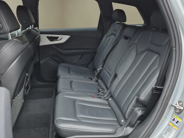 AUDI Q7 50 TDI quattro S Line tiptronic