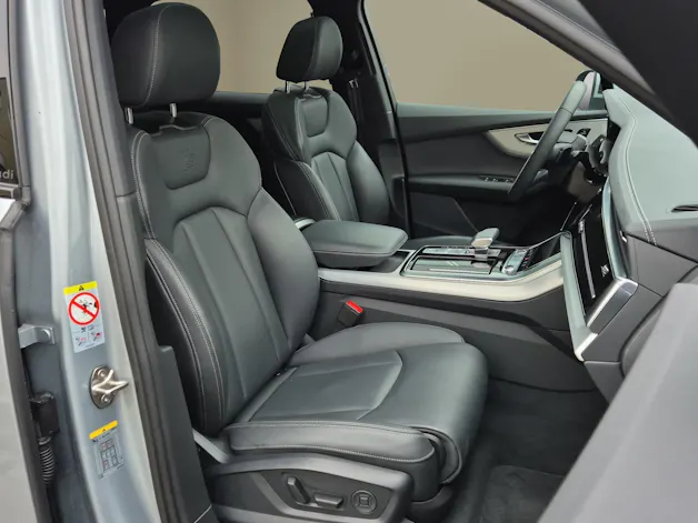 AUDI Q7 50 TDI quattro S Line tiptronic