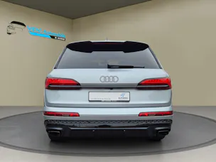 AUDI Q7 50 TDI quattro S Line tiptronic