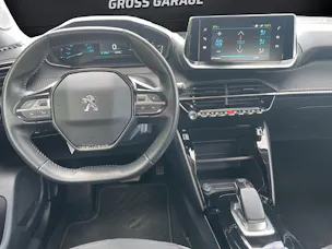 PEUGEOT 2008 e Active