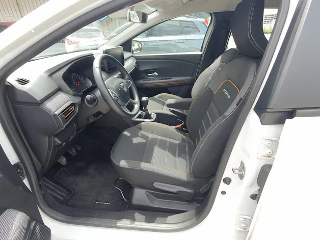DACIA Sandero Stepway TCe 90 Comfort
