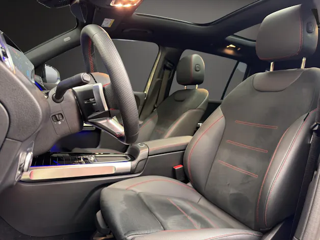 MERCEDES-BENZ EQB 350 4M Excellence