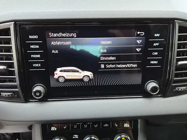 SKODA Karoq 2.0 TDI CR Sport Line 4x4 DSG