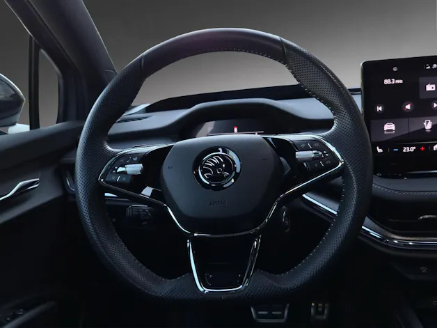 SKODA Enyaq iV 80x SportLine