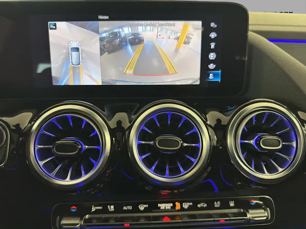 MERCEDES-BENZ GLA 250e AMG Line 8G-DCT