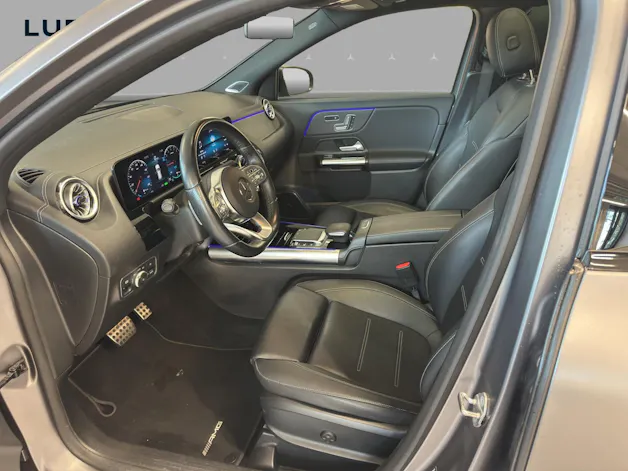 MERCEDES-BENZ GLA 250e AMG Line 8G-DCT