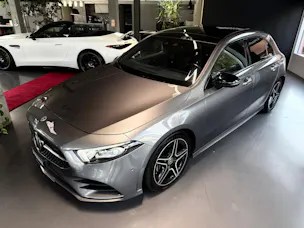 MERCEDES-BENZ A 180 d AMG Line 8G-DCT