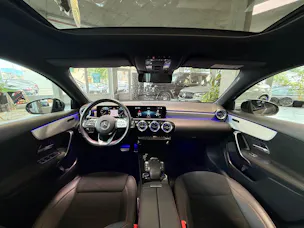 MERCEDES-BENZ A 180 d AMG Line 8G-DCT