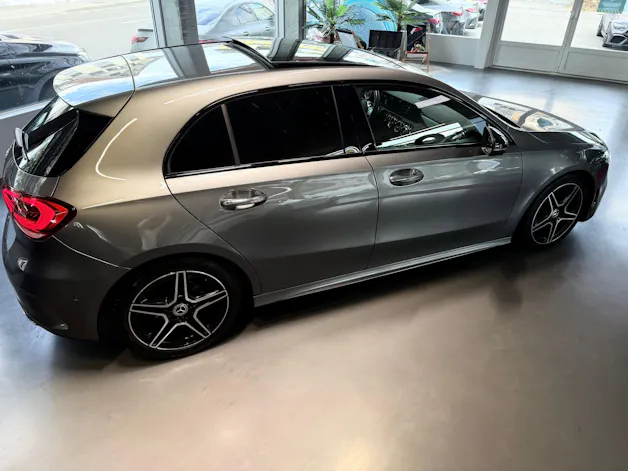 MERCEDES-BENZ A 180 d AMG Line 8G-DCT