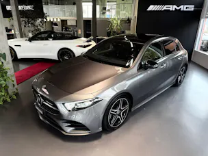 MERCEDES-BENZ A 180 d AMG Line 8G-DCT