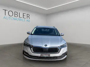 SKODA Octavia Combi 2.0 TDI DSG Ambition