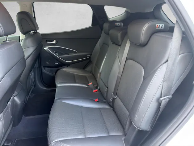 HYUNDAI Santa Fe 2.2 CRDI Amplia 4WD Automatic