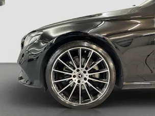 MERCEDES-BENZ E 200 Avantgarde 4MATIC