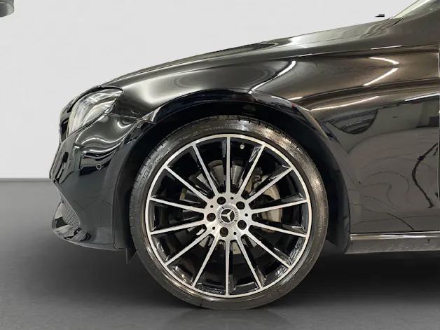 MERCEDES-BENZ E 200 Avantgarde 4MATIC