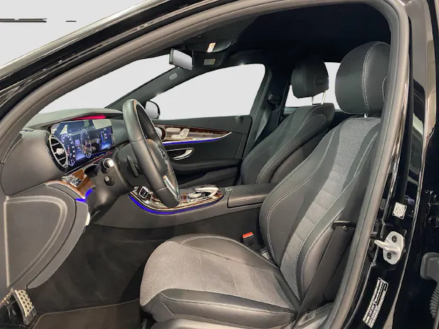 MERCEDES-BENZ E 200 Avantgarde 4MATIC