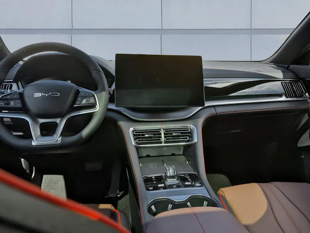 BYD Seal U DM-i Design AWD