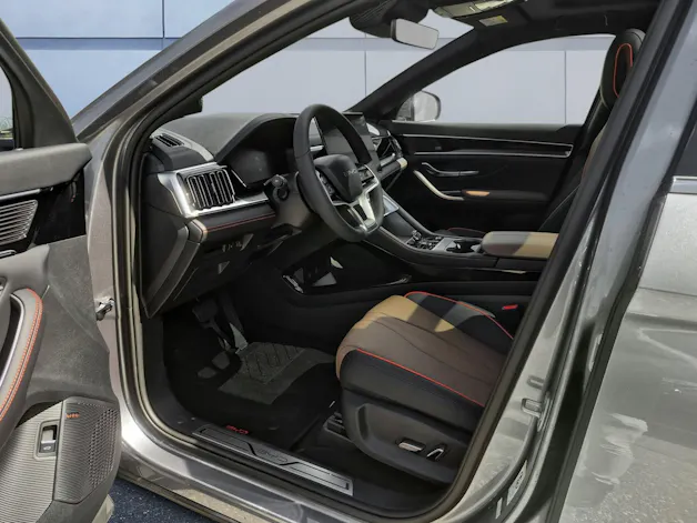 BYD Seal U DM-i Design AWD