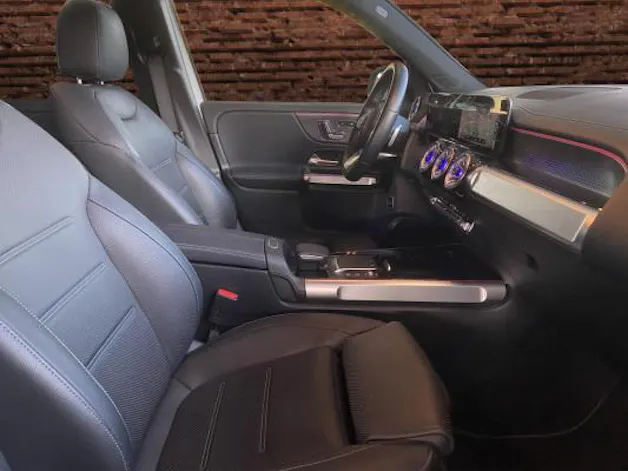 MERCEDES-BENZ EQB 350 AMG Line 4Matic