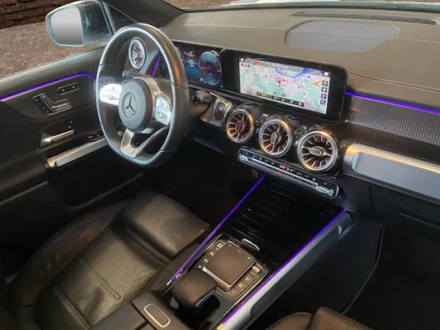 MERCEDES-BENZ EQB 350 AMG Line 4Matic